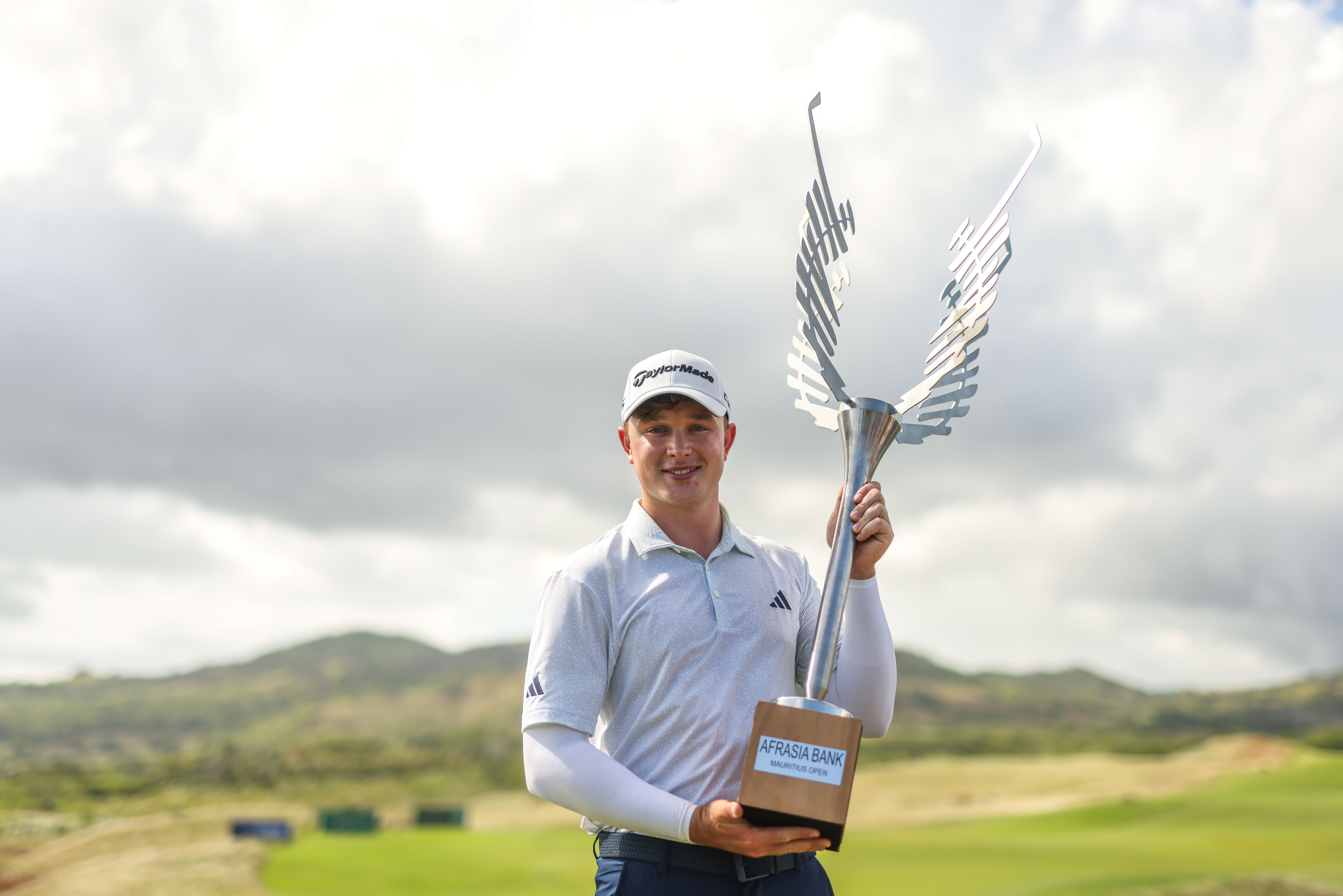 Jayden Schaper goes back to back at the AfrAsia Bank Mauritius Open