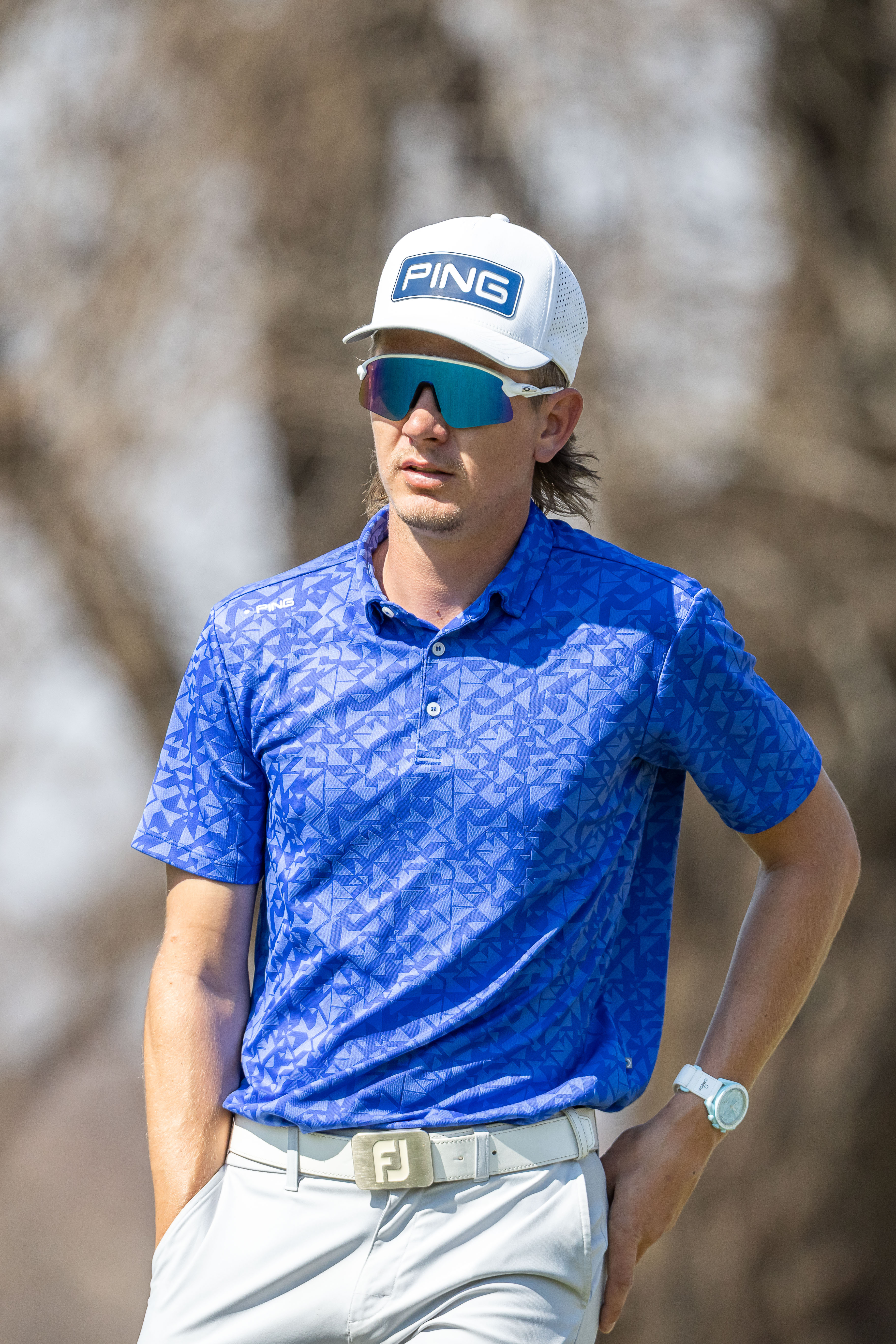 Joubert leads as bad weather halts BET Blu Label Unltd Invitational #6 opener